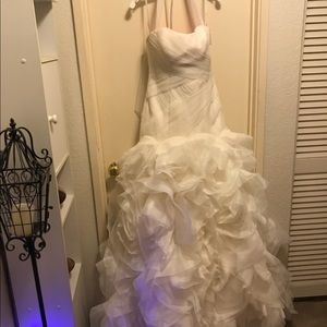 Wedding Dress (Vera Wang) Brand New
